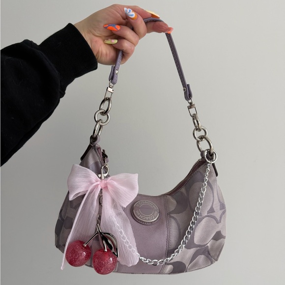 Vintage Coach Demi Lavender Shoulder Bag - Picture 8 of 8